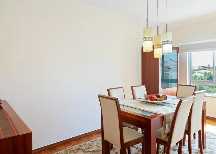 Appartement Lovely 2 Bedroom With Terrace In Cascais *