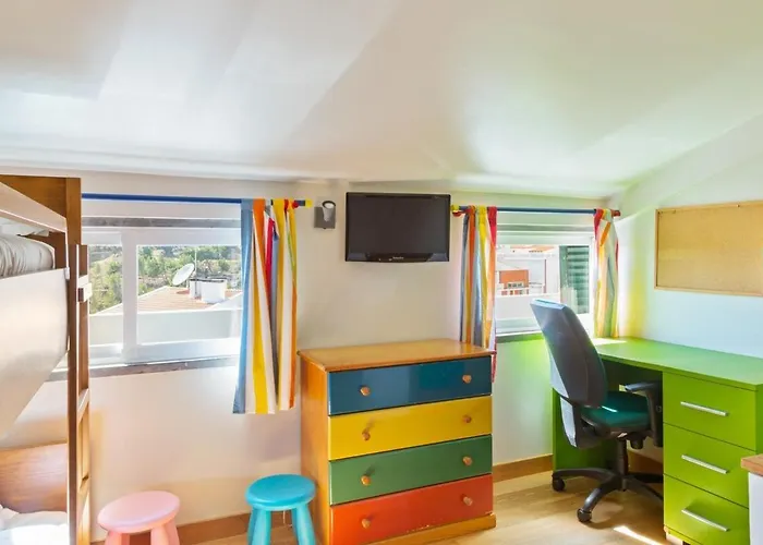 Lovely 2 Bedroom With Terrace In Cascais Appartement Lissabon