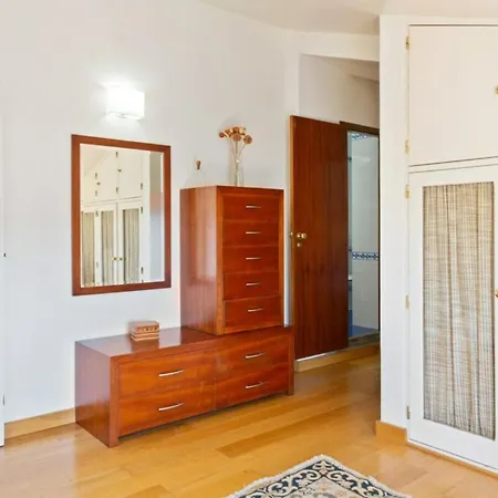 Apartament Lovely 2 Bedroom With Terrace In Cascais Lizbona