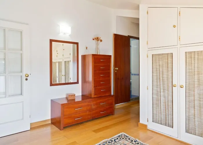 Lovely 2 Bedroom With Terrace In Cascais Lägenhet Lisboa